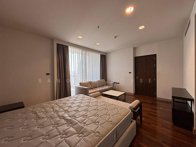 Piya Residence, Bangkok, Soi Sukhumvit 28-30, Khong Tan, Khlong Toei, Bangkok, 4 Bedrooms, 285 sqm, Condo For Rent, by Bangkok House Living, 11756336 - DDproperty.com