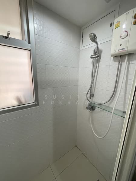 The Kris Ratchada 17, Bangkok, Inthamara 45 Alley, Din Daeng, Din Daeng, Bangkok, 1 Bedroom, 39 sqm, Condo For Sale, by Susira Prueksawun, 11756780 - DDproperty.com