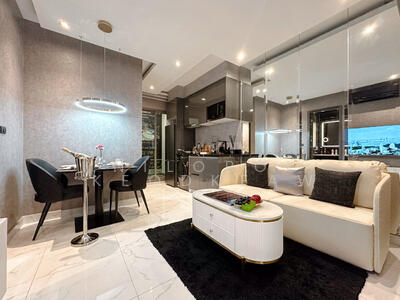 ขาย - Zenith Pattaya : เซนิธ พัทยา, ชลบุรี