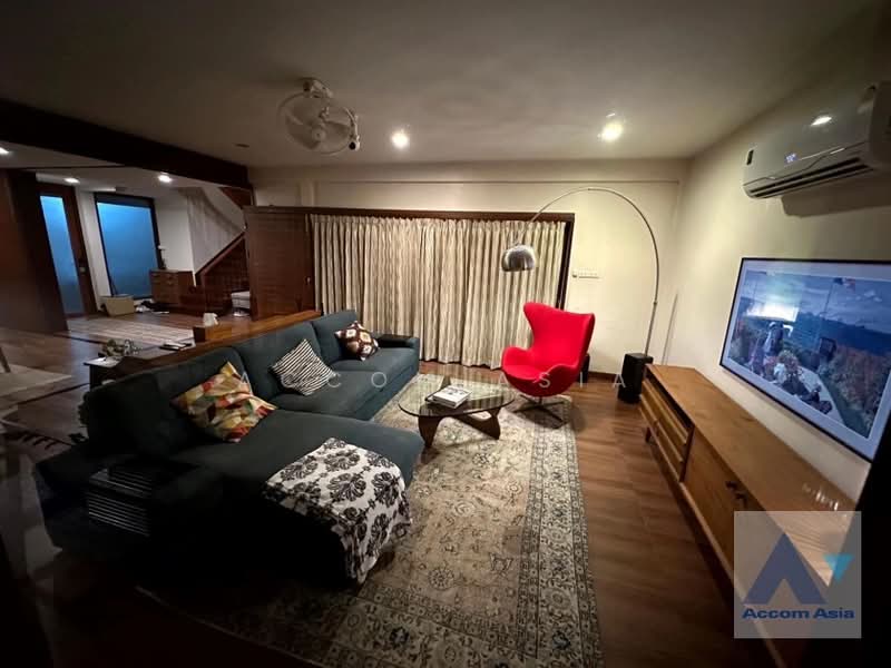 House in Bangkok, Bangkok, Khlong Toei, Bangkok, 4 Bedrooms, 606 sqm, Single Detached House For Rent, by Accom Asia, 11757180 - DDproperty.com
