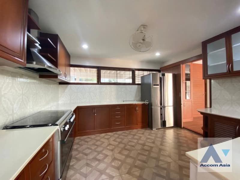 House in Bangkok, Bangkok, Khlong Toei, Bangkok, 4 Bedrooms, 606 sqm, Single Detached House For Rent, by Accom Asia, 11757180 - DDproperty.com