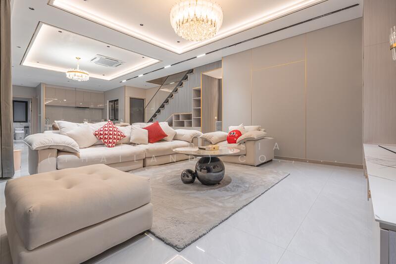 Pool Villa in Jomtien Pattaya for Sale, Chon Buri (Pattaya), Nong Pru, Bang Lamung (Pattaya), Chon Buri (Pattaya), 4 Bedrooms, 316 sqm, Villa For Sale, by PLC Real Estate, 11758218 - DDproperty.com