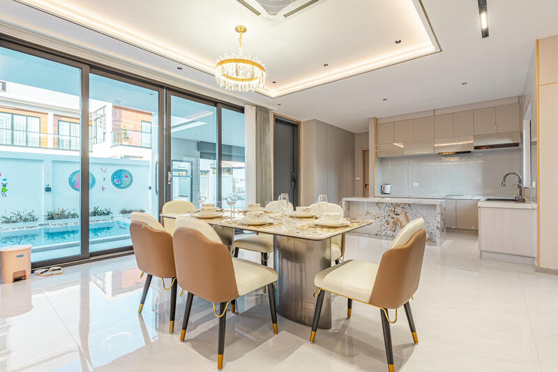 Pool Villa in Jomtien Pattaya for Sale, Chon Buri (Pattaya), Nong Pru, Bang Lamung (Pattaya), Chon Buri (Pattaya), 4 Bedrooms, 316 sqm, Villa For Sale, by PLC Real Estate, 11758218 - DDproperty.com