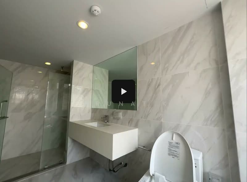IDEO Mobi Sukhumvit 40 : ไอดีโอ โมบิ สุขุมวิท 40, กรุงเทพ, ซอยสุขุมวิท 40, พระโขนง, คลองเตย, กรุงเทพ, 60 ตร.ม., คอนโด ให้เช่า, โดย Jarunat K, 11758483 - DDproperty.com