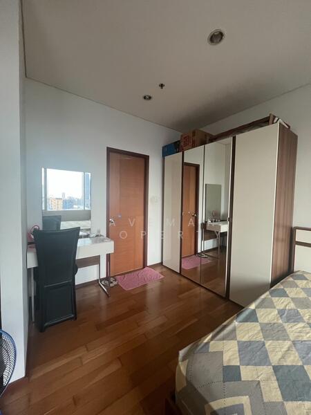 Villa Sathorn, Bangkok, 5 KrungThonBuri Road, Khlong Ton Sai, Khlong San, Bangkok, Studio, 42 sqm, Condo For Rent, by Caveman Property, 11758818 - DDproperty.com