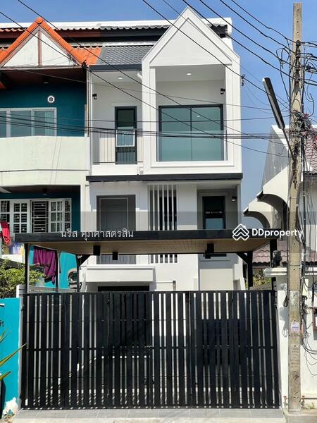 For Sale - Townhouse for sale 29 sq.w. Tiwanon Nonthaburi, Nonthaburi