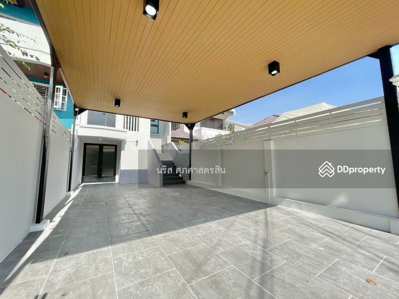 For Sale - Townhouse for sale 29 sq.w. Tiwanon Nonthaburi, Nonthaburi