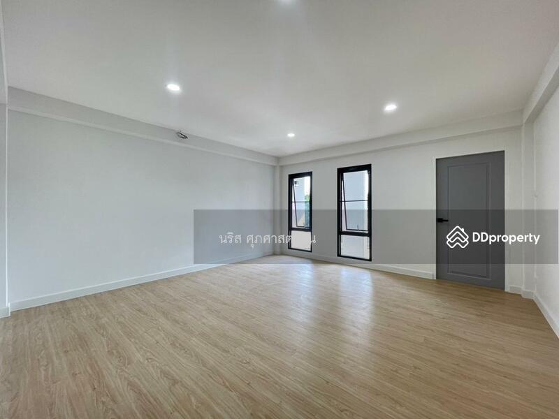For Sale - Townhouse for sale 29 sq.w. Tiwanon Nonthaburi, Nonthaburi