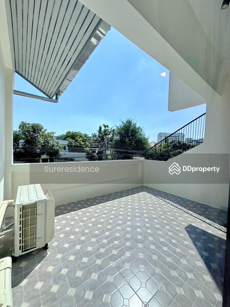 For Rent - Townhome for rent 3 bedrooms Huaikhwang, Bangkok