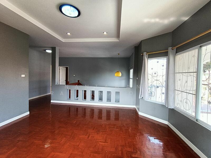 House for sale in Royal view village, Hangdong, Chiang Mai, Chiang Mai, Ban Waen, Hang Dong, Chiang Mai, 4 Bedrooms, 300 sqm, Single Detached House For Sale, by Nantawan Rattanapong, 11759361 - DDproperty.com