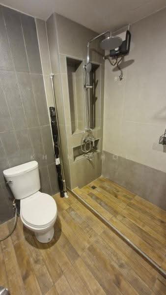 Modern Home Tower, Bangkok, 99 Soi Ruam Mit, Chong Nonsi, Yan Nawa, Bangkok, 1 Bedroom, 44 sqm, Condo For Rent, by Pakaphon Surapongsanuruk, 11759366 - DDproperty.com