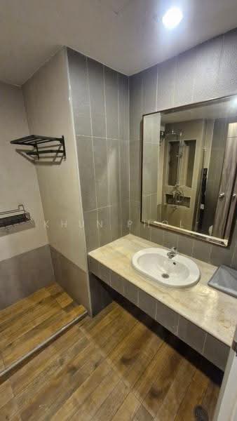 Modern Home Tower, Bangkok, 99 Soi Ruam Mit, Chong Nonsi, Yan Nawa, Bangkok, 1 Bedroom, 44 sqm, Condo For Rent, by Pakaphon Surapongsanuruk, 11759366 - DDproperty.com