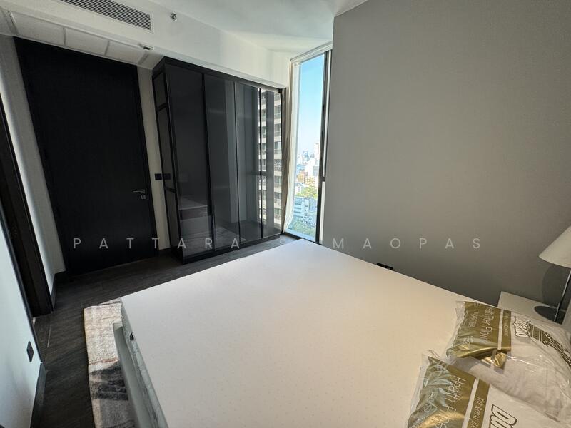 Tait Sathorn 12, Bangkok, Soi Sathorn 12, Sathorn Road, Silom, Bang Rak, Bangkok, 1 Bedroom, 40 sqm, Condo For Rent, by Pattara Sumaopas, 11759891 - DDproperty.com