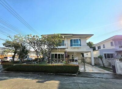 ขาย - Supalai Ville Wongwaen–Rattanathibet : ศุภาลัย วิลล์ วงแหวน–รัตนาธิเบศร์, นนทบุรี