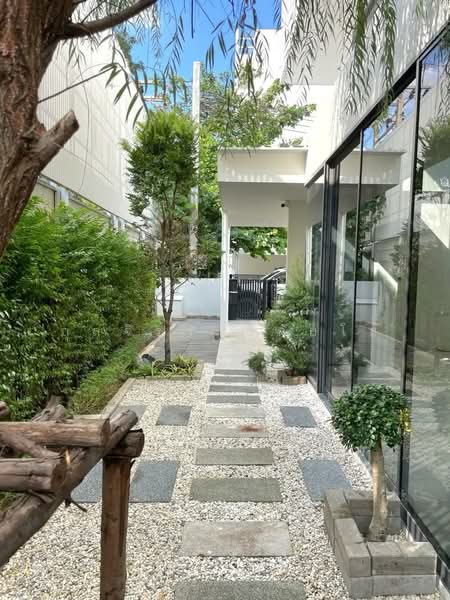 10210, Bangkok, Sanam Bin, Don Mueang, Bangkok, 3 Bedrooms, 200 sqm, Townhouse For Rent, by กุลจิรา อภัยโส, 11760262 - DDproperty.com