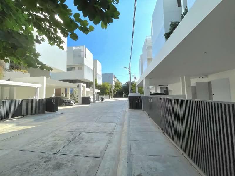 10210, Bangkok, Sanam Bin, Don Mueang, Bangkok, 3 Bedrooms, 200 sqm, Townhouse For Rent, by กุลจิรา อภัยโส, 11760262 - DDproperty.com