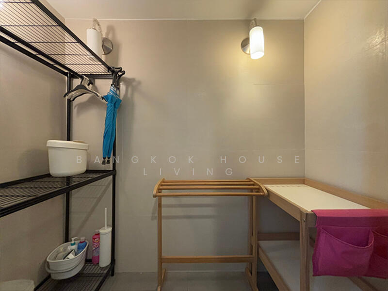 Le Raffine Sukhumvit 24, Bangkok, Soi Sukhumvit 24, Khong Tan, Khlong Toei, Bangkok, 2 Bedrooms, 166 sqm, Condo For Rent, by Bangkok House Living, 11760264 - DDproperty.com