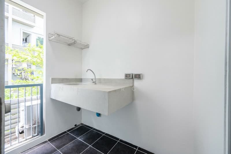 A Space Sukhumvit 77, Bangkok, 2345 Sukhumvit 77 Road, Suan Luang, Bangkok, 1 Bedroom, 30 sqm, Condo For Sale, by Connex Property, 11760415 - DDproperty.com