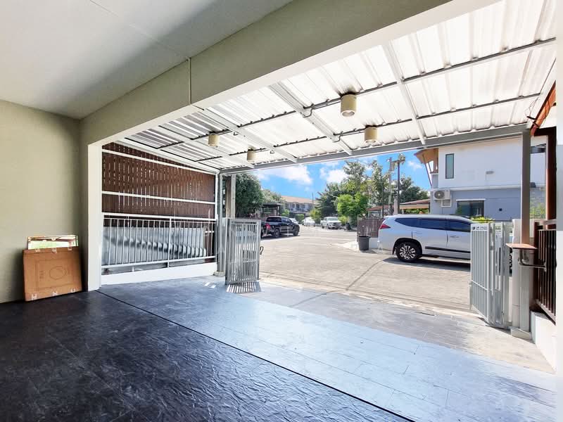 Pruksa Ville 73 Patthanakan, Bangkok, Soi Pattanakarn 38, Suan Luang, Suan Luang, Bangkok, 3 Bedrooms, 120 sqm, Townhouse For Rent, by Ponwimol Wipanarapai, 11761120 - DDproperty.com