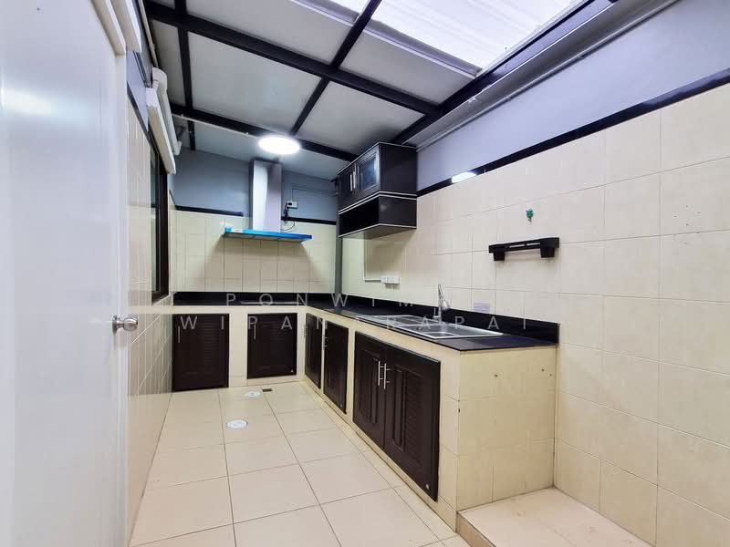 Pruksa Ville 73 Patthanakan, Bangkok, Soi Pattanakarn 38, Suan Luang, Suan Luang, Bangkok, 3 Bedrooms, 120 sqm, Townhouse For Rent, by Ponwimol Wipanarapai, 11761120 - DDproperty.com