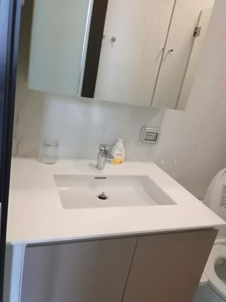 Chewathai Residence Asoke, Bangkok, 222 Asok-Din Daeng Road, Makkasan, Ratchathewi, Bangkok, 1 Bedroom, 35 sqm, Condo For Sale, by Living Real Estates, 11761149 - DDproperty.com