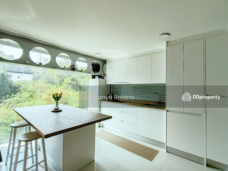 For Sale - Park Royal 2 Pratumnak, Chon Buri