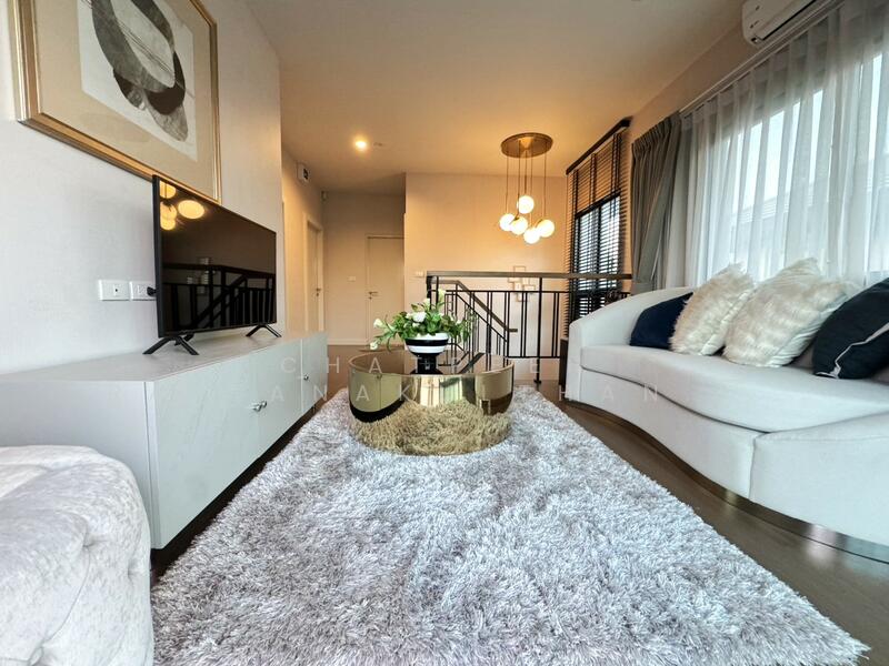 For Rent - Setthasiri Pattanakarn, Bangkok