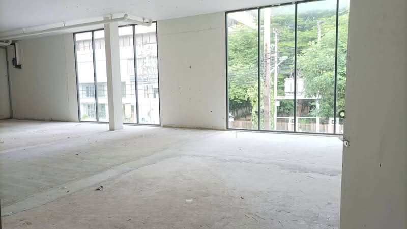 พื้นที่ให้เช่า บ้านก้ามปู อโศก : Space for rent Baankampu Asoke, Bangkok, Khlongtoei Nua, Watthana, Bangkok, , 100 sqm, Retail Space For Rent, by TOAH T., 11761516 - DDproperty.com