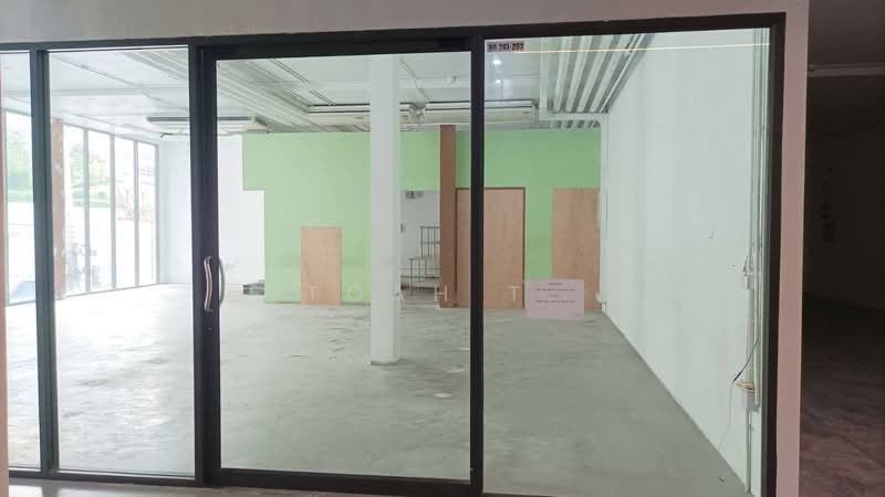 พื้นที่ให้เช่า บ้านก้ามปู อโศก : Space for rent Baankampu Asoke, Bangkok, Khlongtoei Nua, Watthana, Bangkok, , 100 sqm, Retail Space For Rent, by TOAH T., 11761516 - DDproperty.com