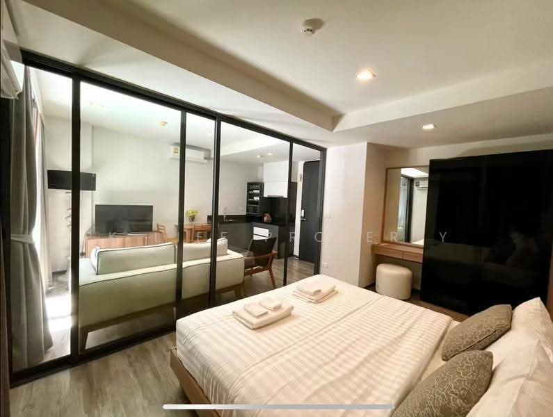 The Deck Patong, Phuket, 81 Rattahut Road, Patong, Kathu, Phuket, 1 Bedroom, 43 sqm, Condo For Rent, by PK LIFE Property, 11761729 - DDproperty.com