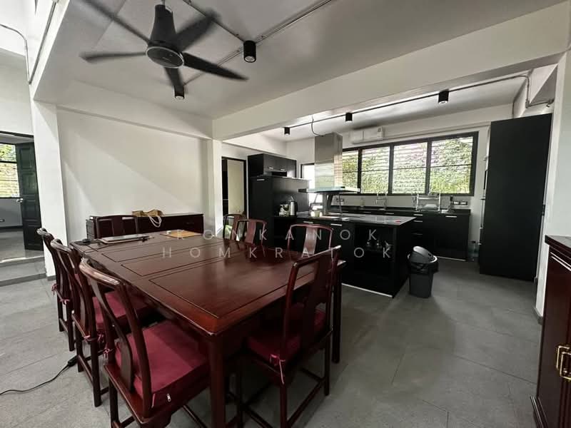 Big house for sale at Ocean view Bangsaray with big swimming pool, Chon Buri (Pattaya), 144/51 Ocean view, Bang Sa-re, Sattahip, Chon Buri (Pattaya), 4 Bedrooms, 250 sqm, Single Detached House For Sale, by Konkanok Homkratok, 11761772 - DDproperty.com