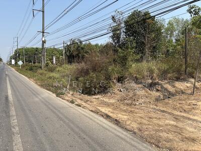 ขาย - ที่ดินติดถนนสุขุมวิท อำเภอแกลง ระยอง, ระยอง