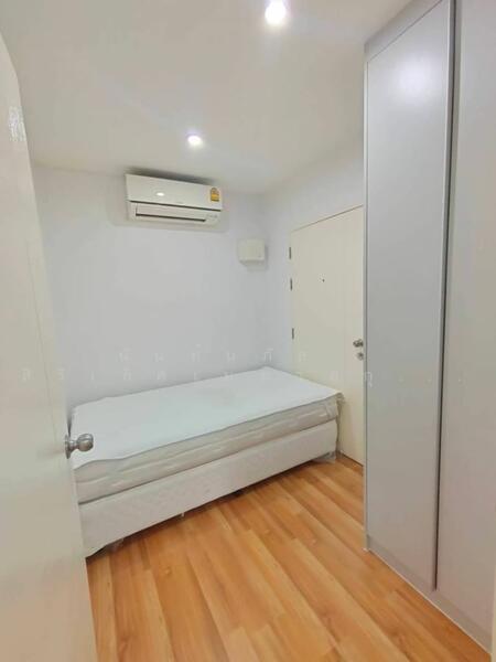 V Condo, Bangkok, 129 Chalongkrung Road, Lam Pla Tiew, Lat Krabang, Bangkok, 2 Bedrooms, 50 sqm, Condo For Rent, by นันท์นภัส สิริเลิศเมฆาสกุล, 11762088 - DDproperty.com