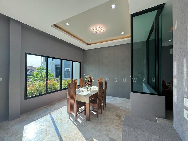 For Sale - sale, 2-storey detached house, Nam Noi area, 5 bedrooms, selling for only 13.9 million baht., Songkhla