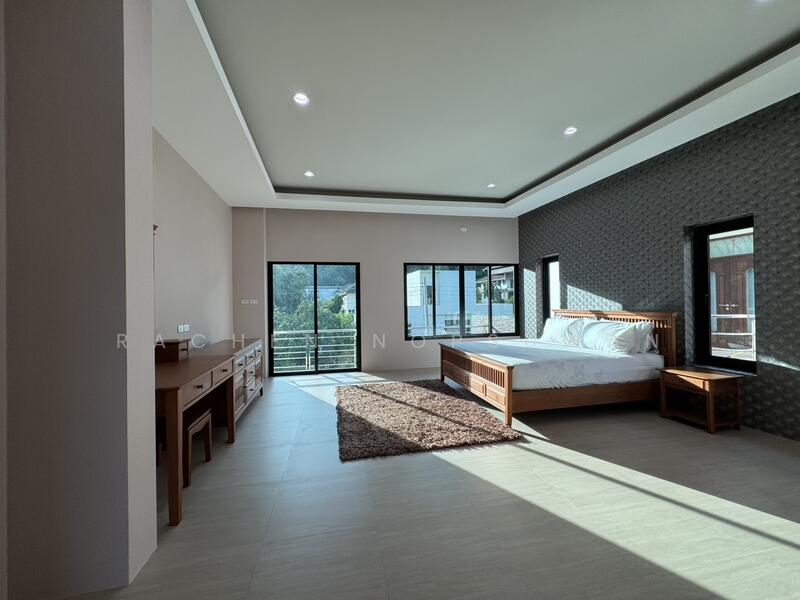 For Sale - sale, 2-storey detached house, Nam Noi area, 5 bedrooms, selling for only 13.9 million baht., Songkhla