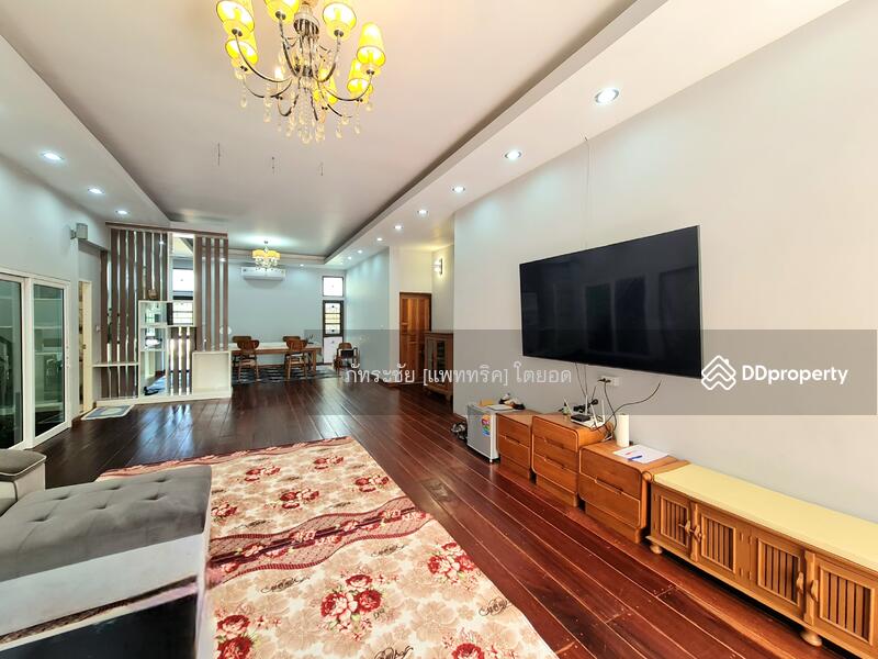 สนใจ ติดต่อคุณเอดิน่า 0855962287   Line @KrutzRealty