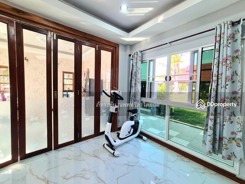 สนใจ ติดต่อคุณเอดิน่า 0855962287   Line @KrutzRealty