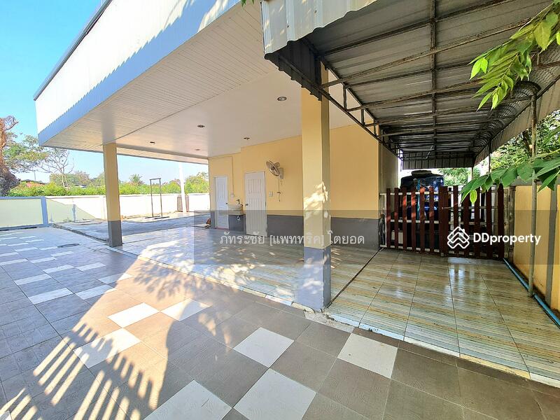 สนใจ ติดต่อคุณเอดิน่า 0855962287   Line @KrutzRealty