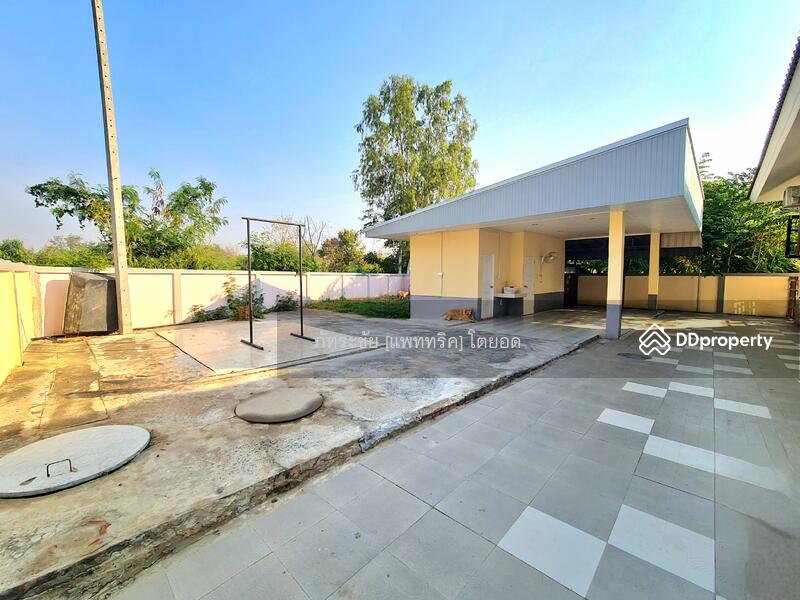 สนใจ ติดต่อคุณเอดิน่า 0855962287   Line @KrutzRealty