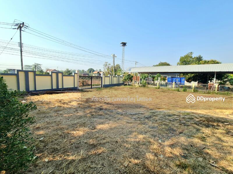 สนใจ ติดต่อคุณเอดิน่า 0855962287   Line @KrutzRealty