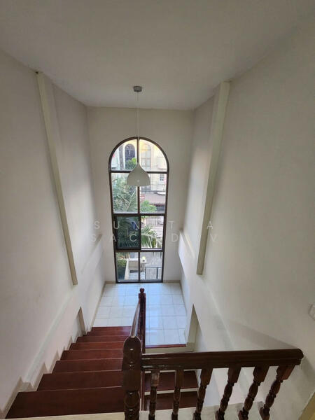 ให้เช่า - ซ.ลาดพร้าว 84 (ประดิษฐ์มนูธรรม 3) พระราม9-ลาดพร้าว, กรุงเทพ