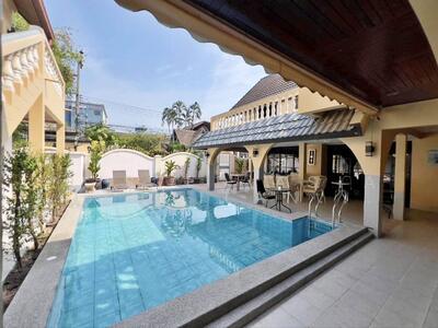 ขาย - ขายพลูวิลล่า 12 ห้องนอน ในพัทยาใต้, ชลบุรี