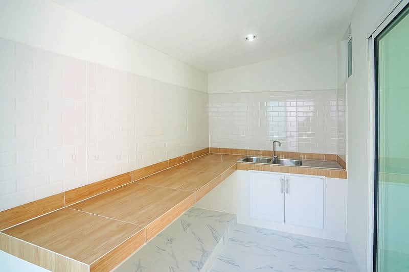 บ้านสวยมาก รีโนเวทใหม่ สไตล์มินิมอล #หมู่บ้านอารียา ไทรน้อย ใกล้บิ๊กซี ไทรน้อย, นนทบุรี, บางกรวย - ไทรน้อย, ไทรน้อย, ไทรน้อย, นนทบุรี, 110 ตร.ม., ทาวน์เฮ้าส์ ขาย, โดย บุษบากร (เจี๊ยบ), 11763605 - DDproperty.com