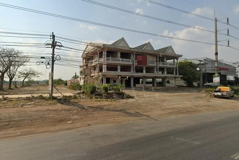 ขายที่ดิน 18 ไร่ พร้อมอาคาร 6 คูหา ติดถนนฉะเชิงเทรา-กบินทร์บุรี(304) ทำเลดี ใกล้นิคม 304 - 6 กม, ปราจีนบุรี, ศรีมหาโพธิ, ปราจีนบุรี, 30,212 ตร.ม., ที่ดิน ขาย, โดย RICHWELL INTERPLUS, 11764061 - DDproperty.com