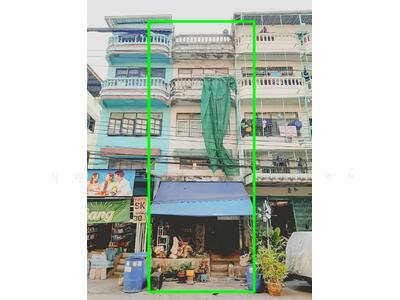 ขาย - ขายตึกเเถว 3.5 ชั้น + ดาดฟ้า หมู่บ้าน SK ถนนเอกชัย 76 เหมาะทำห้องเช่า, กรุงเทพ