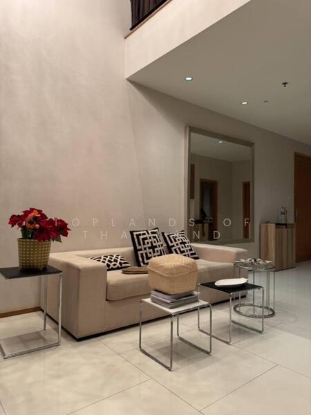 The Emporio Place, Bangkok, 93 Soi Sukhumvit 24, Sukhumvit Road, Khong Tan, Khlong Toei, Bangkok, 1 Bedroom, 83 sqm, Condo For Rent, by TopLands of Thailand, 11764281 - DDproperty.com