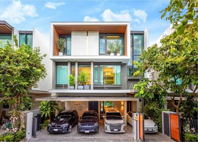 ขาย - I-NINE GreenHouse : ไอนาย กรีนเฮ้าส์, กรุงเทพ