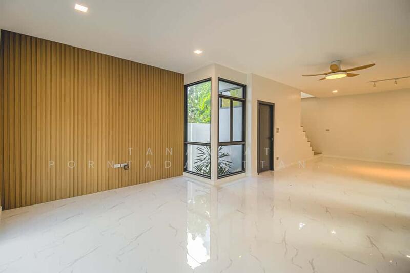 ขาย - บ้านเดี่ยวสร้างใหม่ สไตล์โมเดิร์นมินิมอล 3 ห้องนอน โซนท่าวังตาล, เชียงใหม่