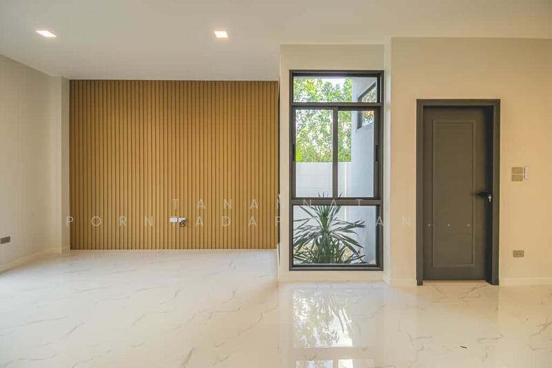 For Sale - Newly built single house, modern minimalist style, 3 bedrooms, Tha Wang Tan area, Chiang Mai
