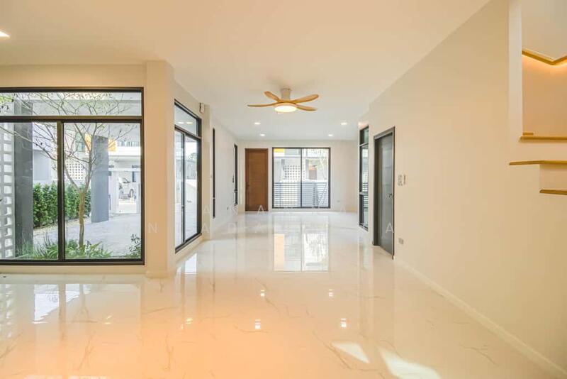 ขาย - บ้านเดี่ยวสร้างใหม่ สไตล์โมเดิร์นมินิมอล 3 ห้องนอน โซนท่าวังตาล, เชียงใหม่